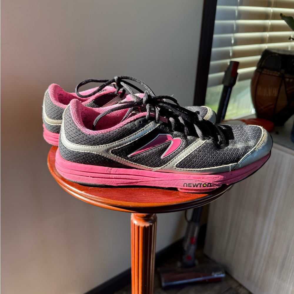 2 for $10 sale: Newton Running Energy NR Shoes pink/black 10
